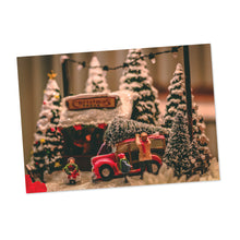 Load image into Gallery viewer, Traditional Design Boxed Holiday Cards
