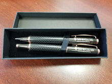 Load image into Gallery viewer, Texas McCombs MBA Gift Pen Set
